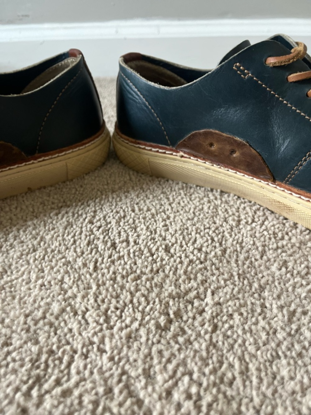 Frye Navy Leather Walker Oxfords with Brown Leather Laces - Picture 4 of 15